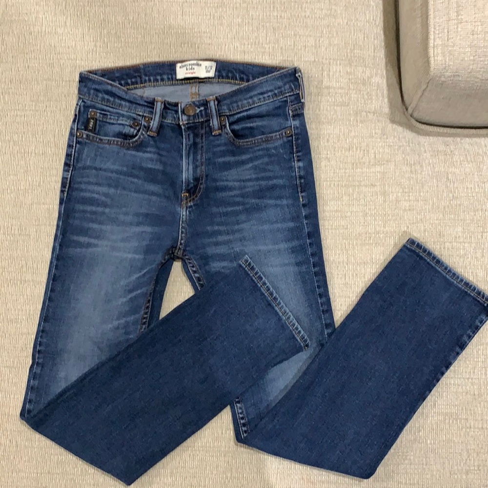 Abercrombie Kids Straight Medium Wash Jeans (Boys) 11/12